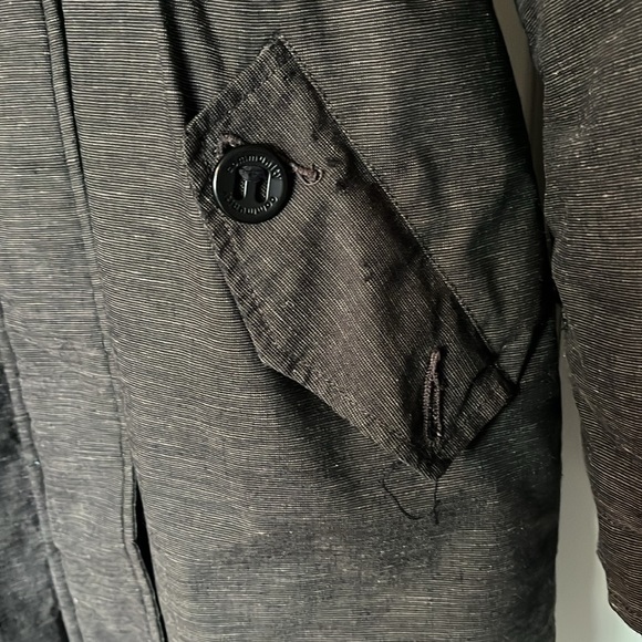 Community (Aritzia) Paradigm Parka - Picture 4 of 8